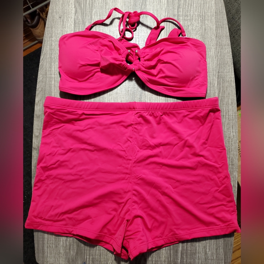 Matte Swim Tankini Size Large NWT